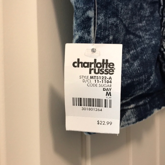 SOLD Denim crop top - Picture 3 of 3